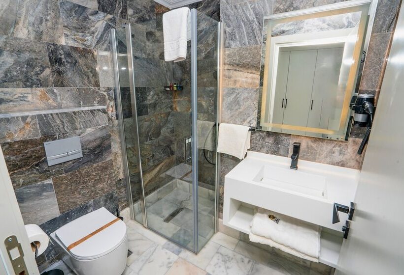 Hotel 216 Station Suite Gebze