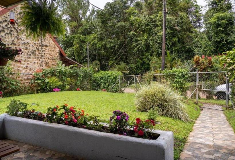 مبيت وإفطار Casa Tucan