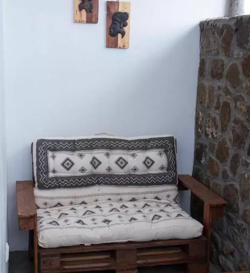 تختخواب و صبحانه Pipi S Guest House