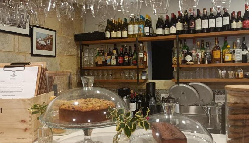 هتل Ta  Gingel Farm Agriturisim B&b. Malta