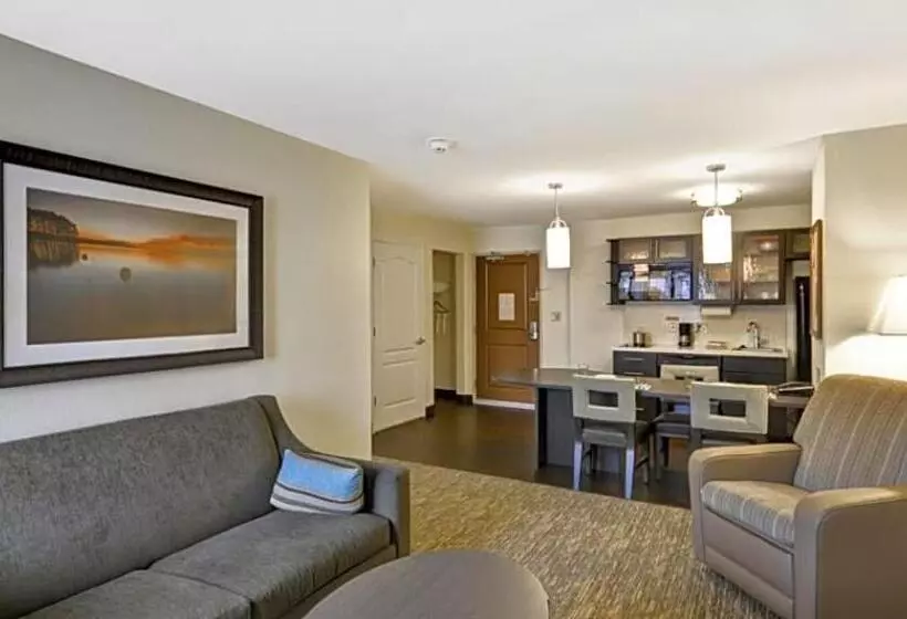 ホテル Candlewood Suites Atlanta Smyrna, An Ihg