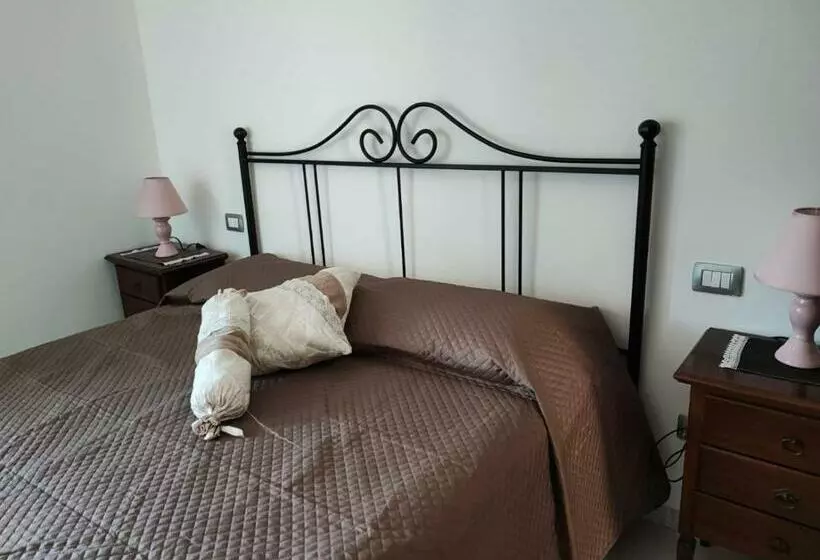 Kapselihotelli B&b Moma Roof Garden