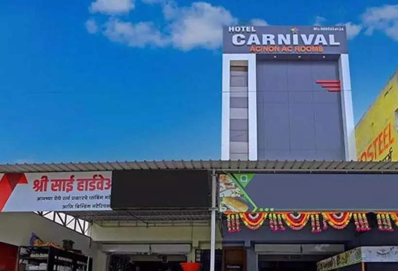 ホテル O Carnival