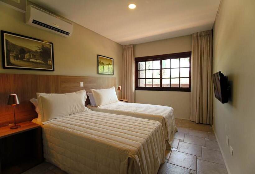 Beach Hotel Jureia Amarras