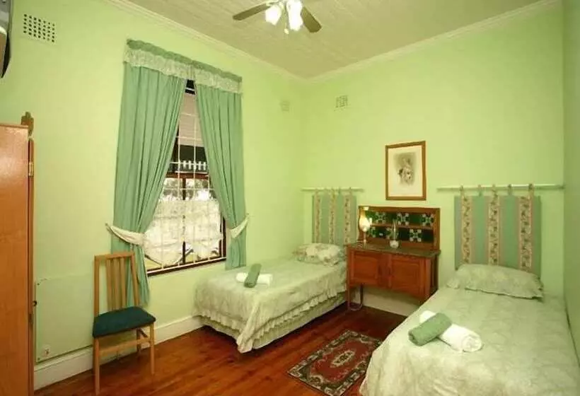 Aamiaismajoitus (B&B) District Six Guesthouse