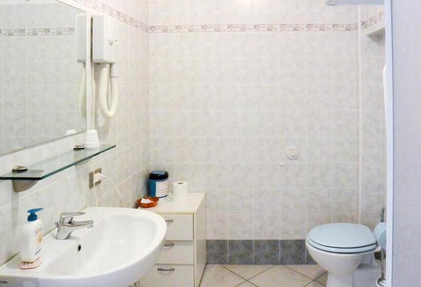 فندق Albergo Meublè Abatjour