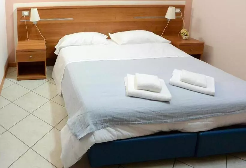 هتل Albergo Meublè Abatjour