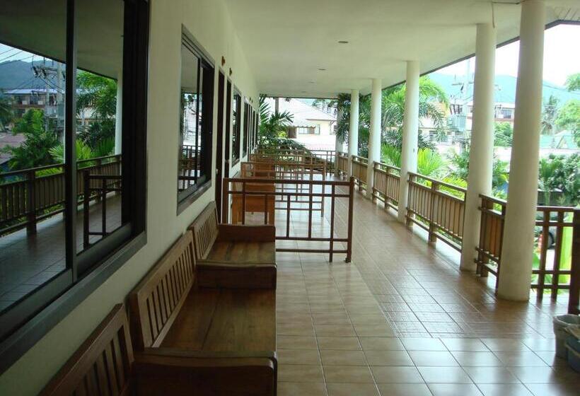 ホテル Baan Pitcha บ้านพิชชา