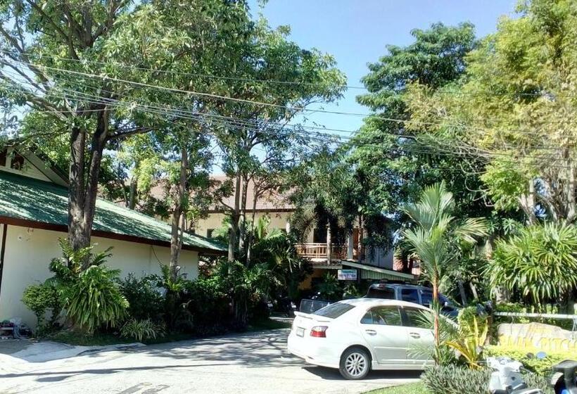 ホテル Baan Pitcha บ้านพิชชา