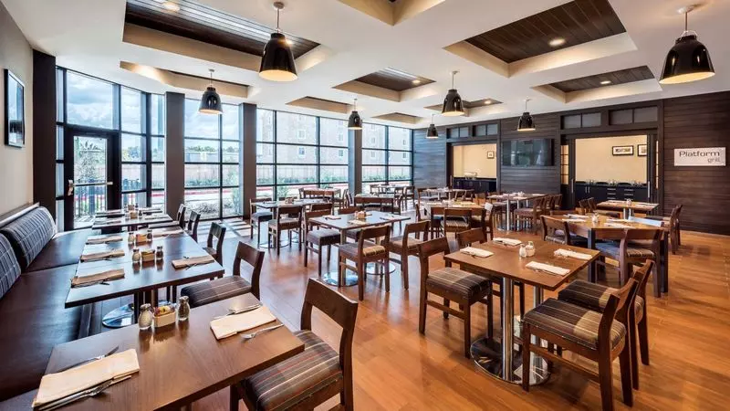ホテル Four Points By Sheraton Houston Energy Corridor