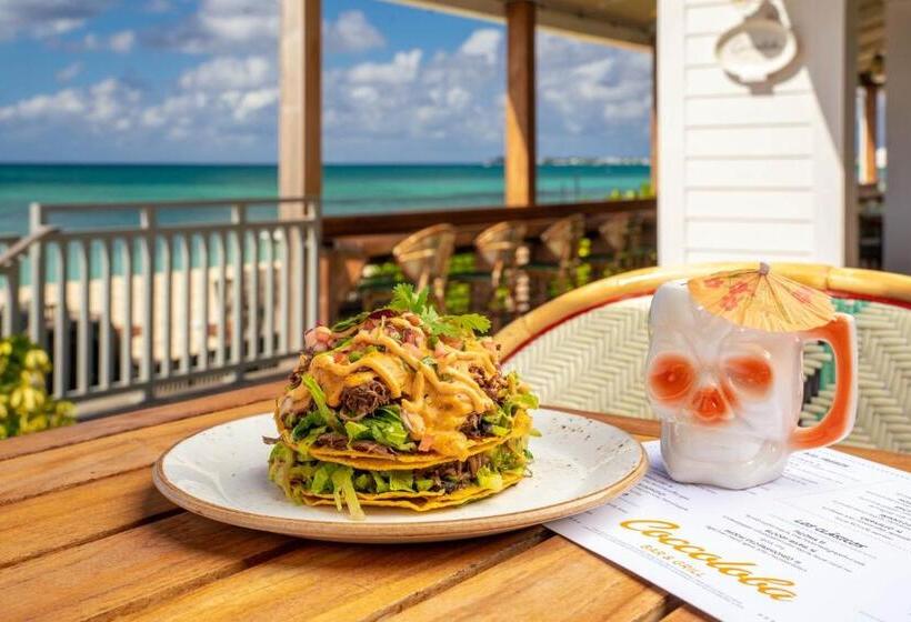 هتل Kimpton Seafire Resort + Spa, An Ihg