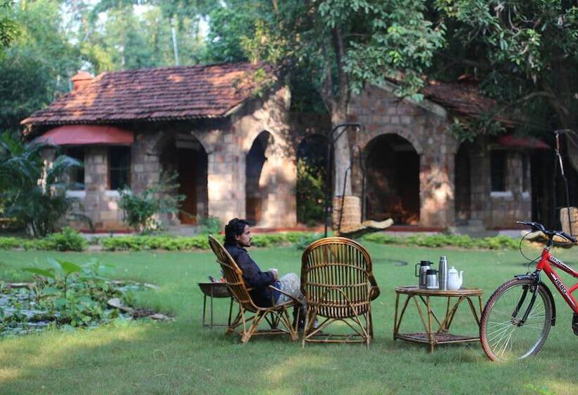 Отель Mogli Jungle Resorts Bandhavgarh