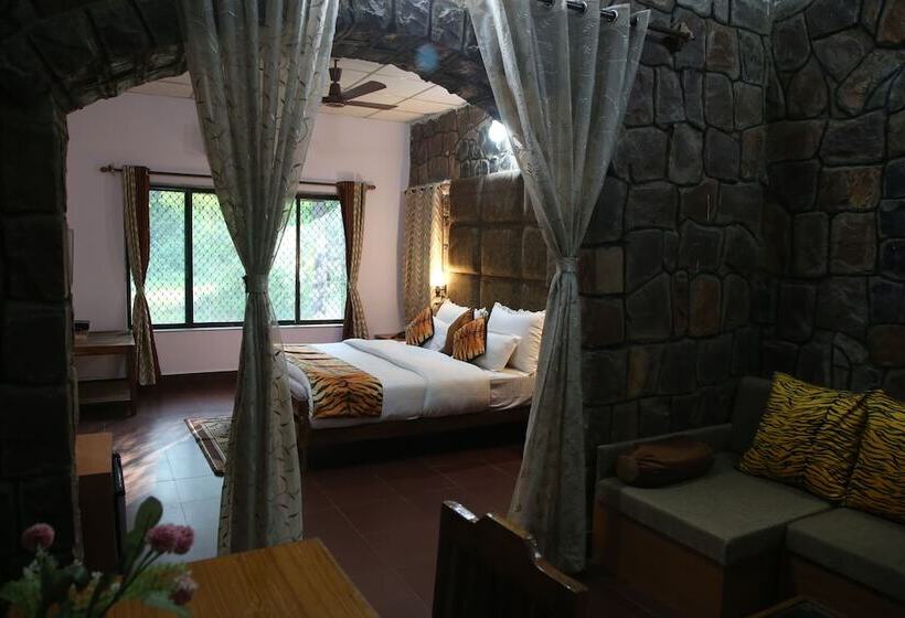 Отель Mogli Jungle Resorts Bandhavgarh