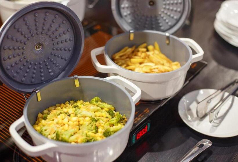 هتل Ramada By Wyndham Campinas Viracopos