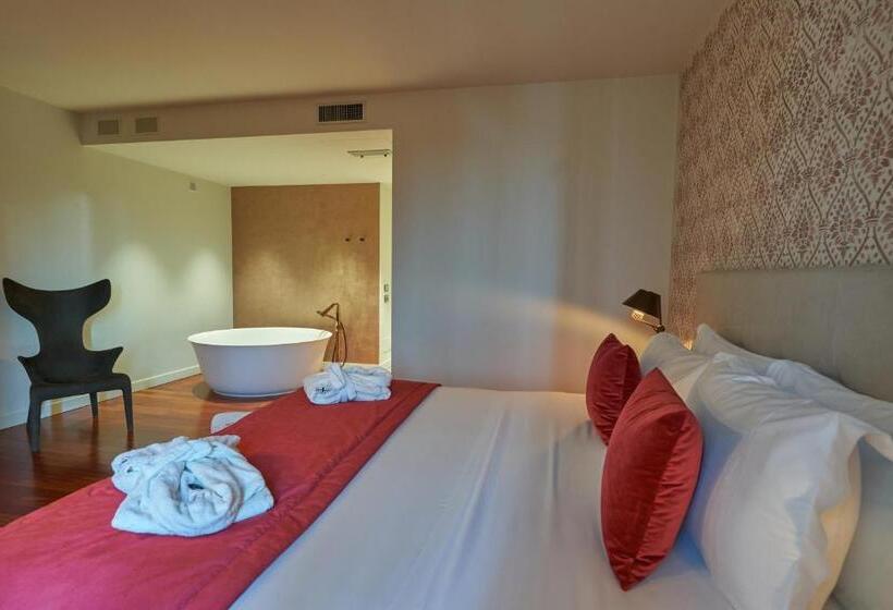 בית מלון כפרי Relais Santo Stefano