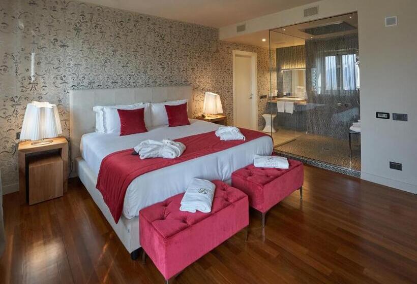 בית מלון כפרי Relais Santo Stefano