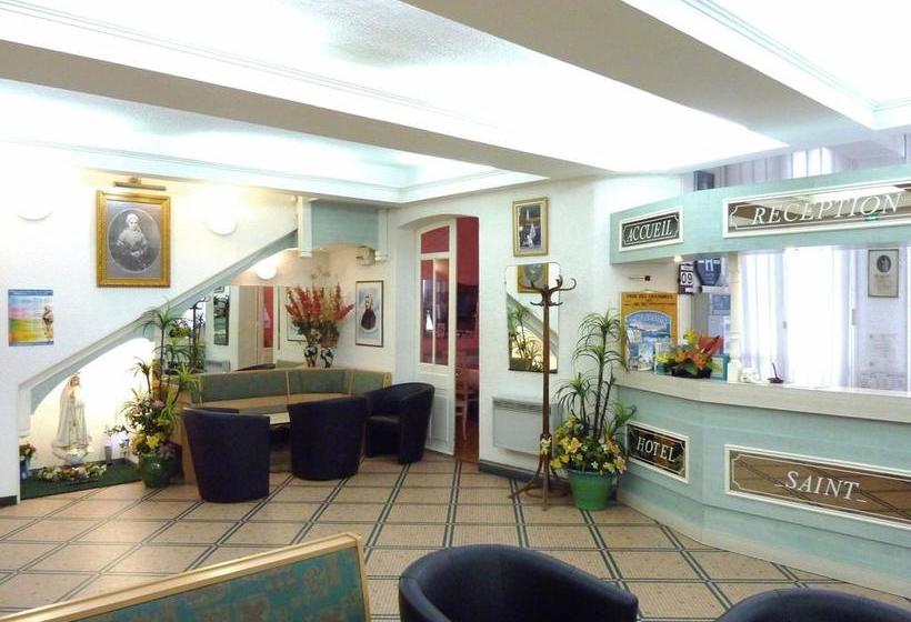 ホテル Hôtel Saint Julien