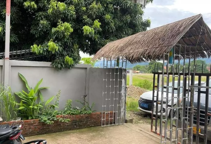 Retkeilymaja Sokxay Guerthouse