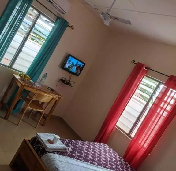 Hotel Bm Akwaba