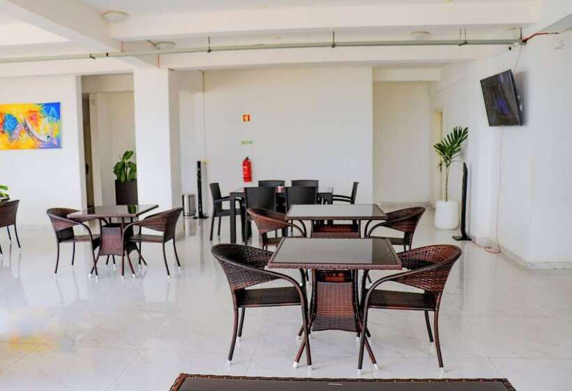 هتل Coral Da Ilha