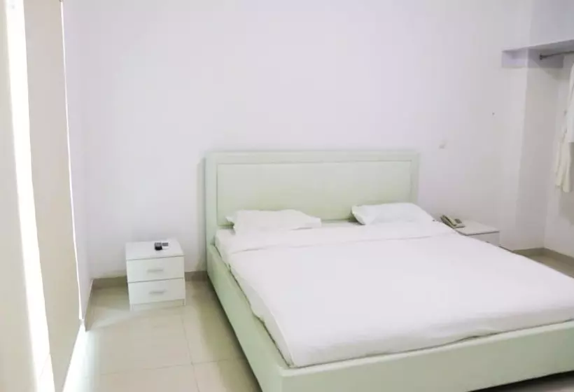 هتل Coral Da Ilha