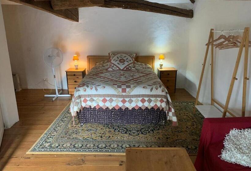 Пансион Townhouse 26 Chambres D Hôtes Civray