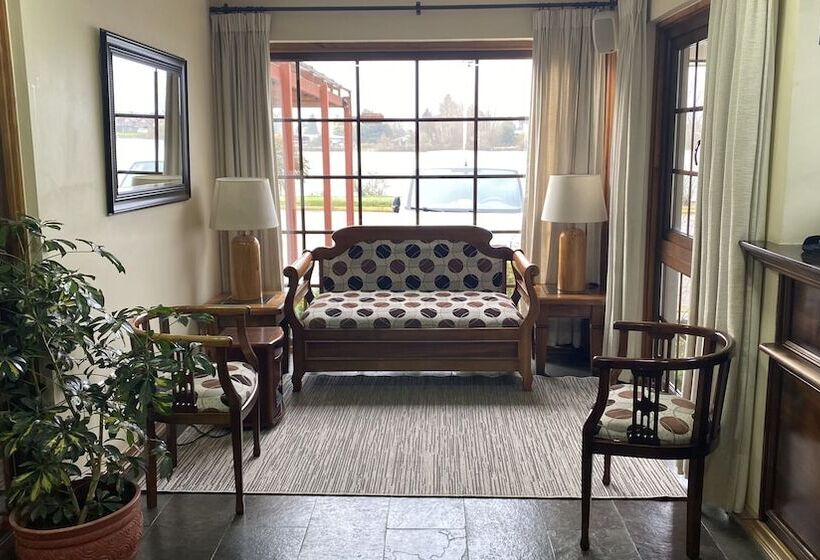 هتل Costanera Caja Los Andes