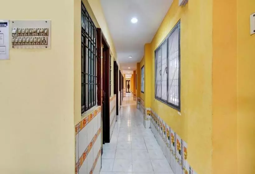 Hotelli O Nimalan Residency