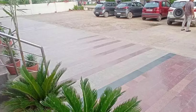 Hotel Meraj Inn