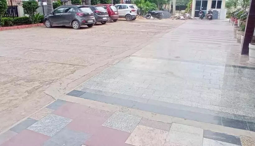Hotel Meraj Inn