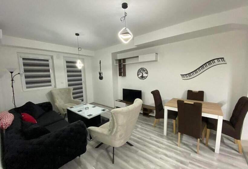 پانسیون Oki Doki 2