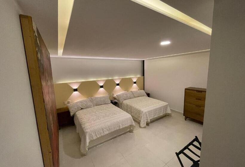 هتل Boutique Arcos De Bernal