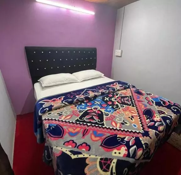 Hotelli Kodai Poombarai Palace