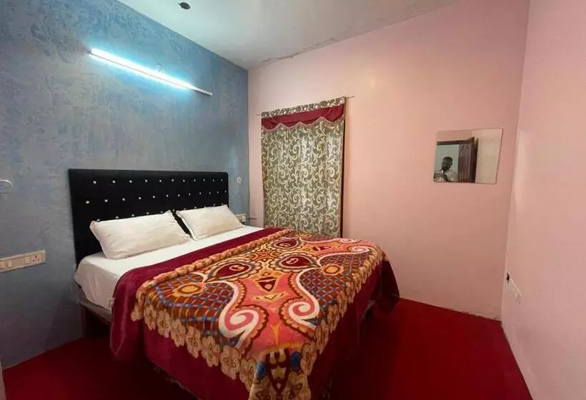 Hotelli Kodai Poombarai Palace