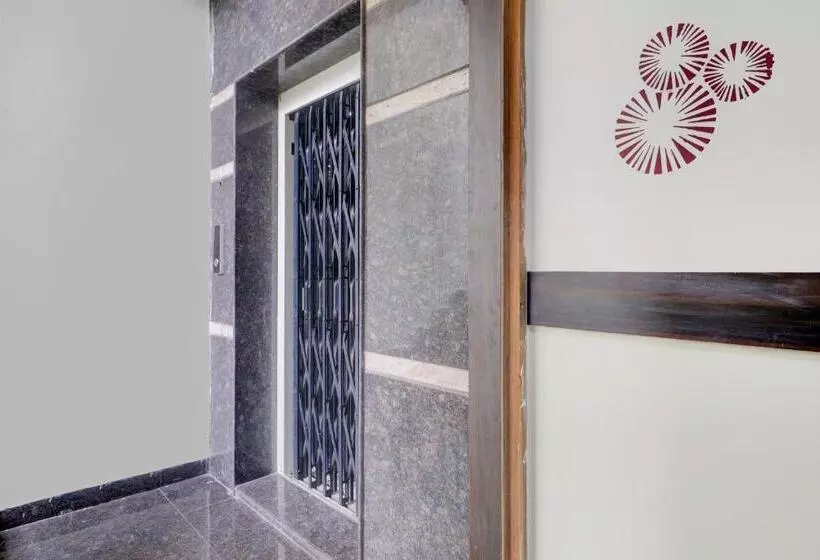 Hotelli O Shazeb International