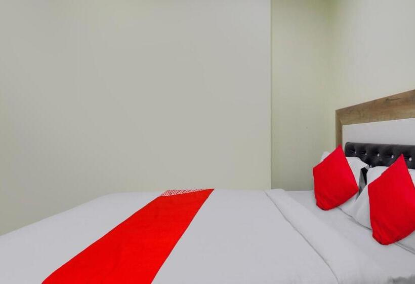 فندق O Shazeb International