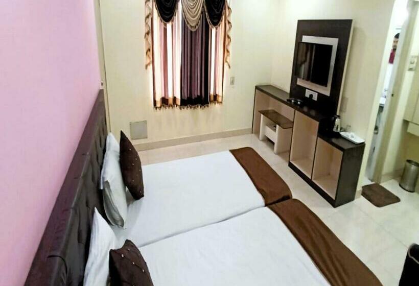 هتل Staymaker Reliance O Tel