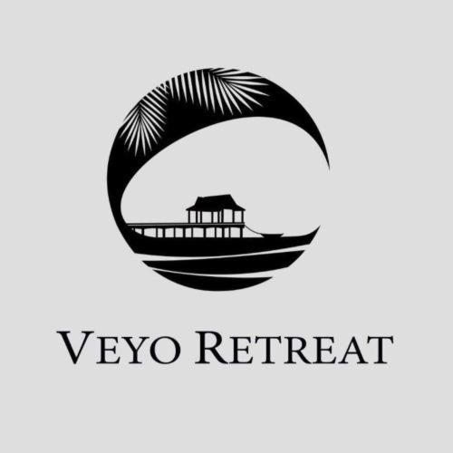 پانسیون Veyo Retreat