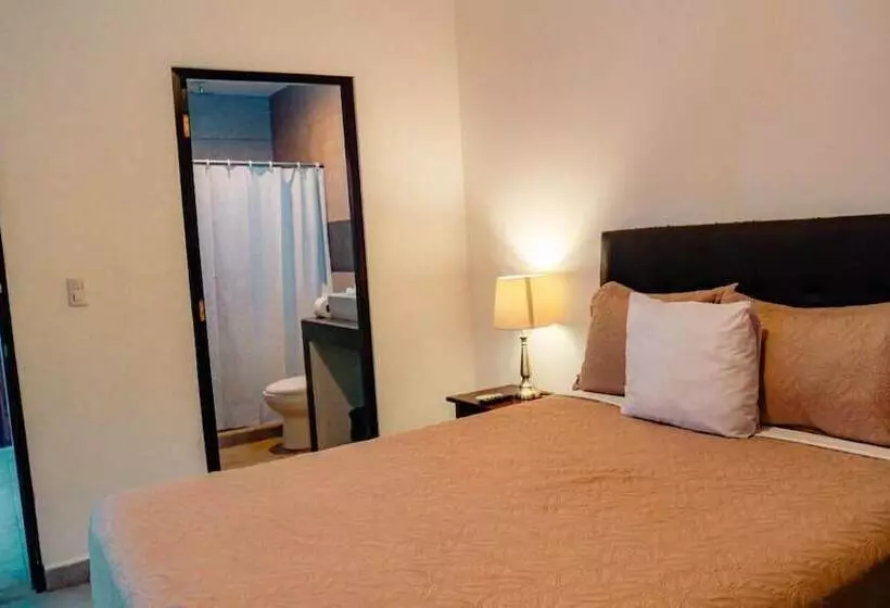 Santa Ana Hotel Boutique