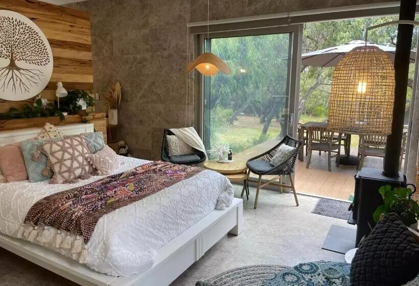 Bed and Breakfast Injidup Beach Studio