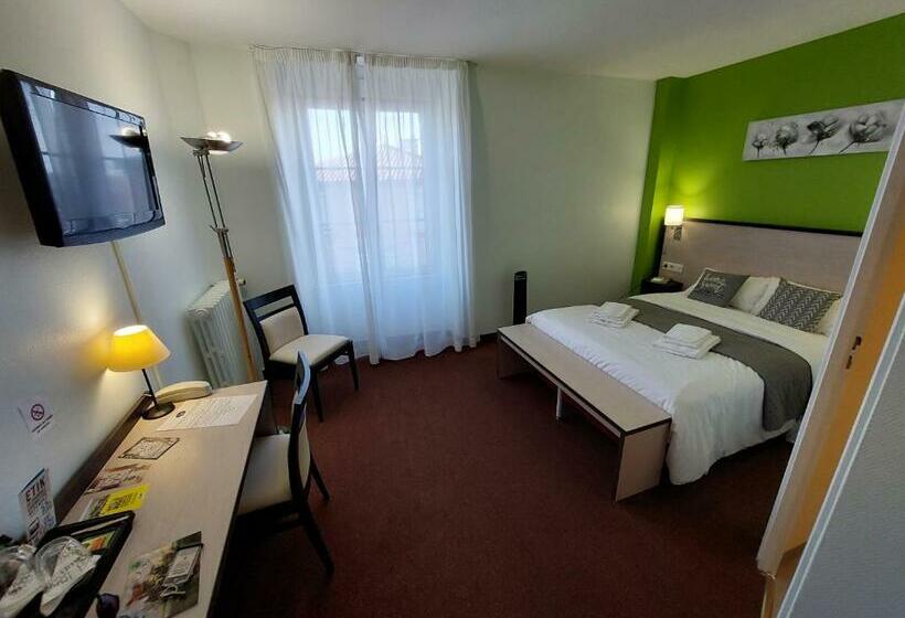 Le 120   Groupe Logis Hotels   Ex Auberge La Terrasse