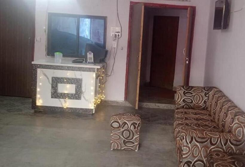 Pensão Comfy Stays Guest House & Banquet Hall