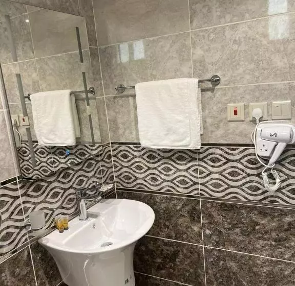 أبراج المصايف للشقق المخدومة