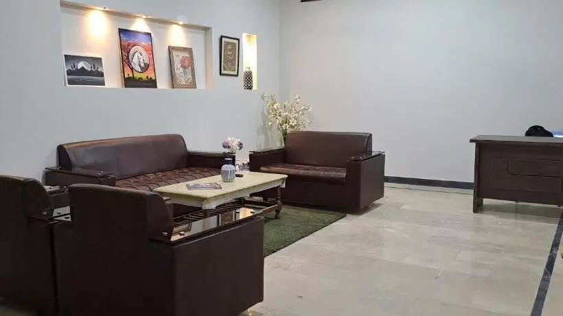 پانسیون Islamabad Transit Guest House