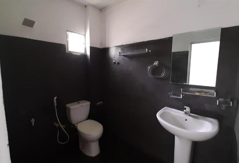 Aloka Hotel & Receptions Hotel & Restaurant