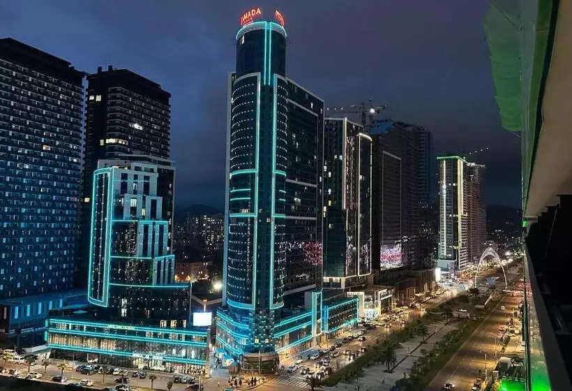 هتل Orbi City Batumi
