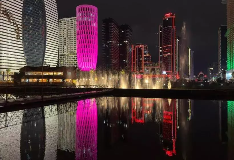 هتل Orbi City Batumi