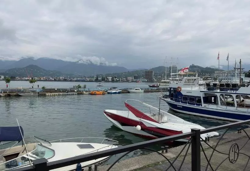 هتل Orbi City Batumi