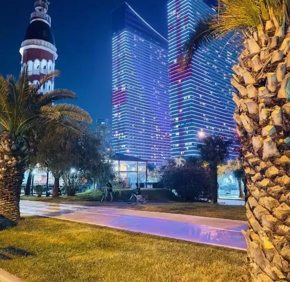هتل Orbi City Batumi