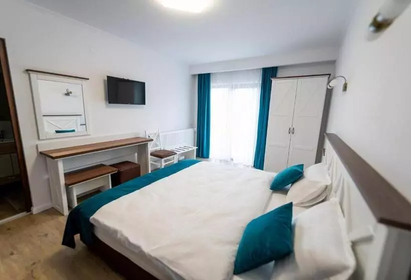 ペンション Evergreen Chalet